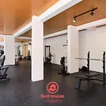 Bh52: Ap Com Ac, Picinas, Academia, Sala De Jogos